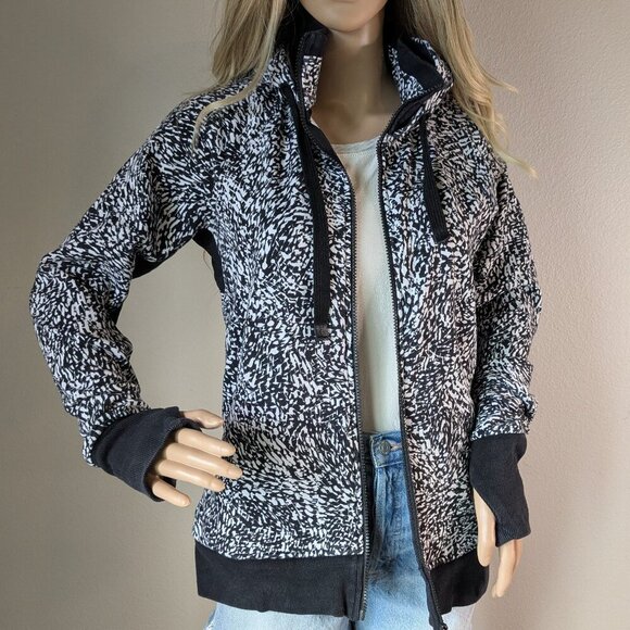 Athleta Triumph Hoodie Medium - Picture 2 of 16